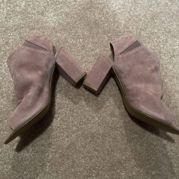 Steve Madden Block Heel Shoe Mauve - Picture 2 of 3